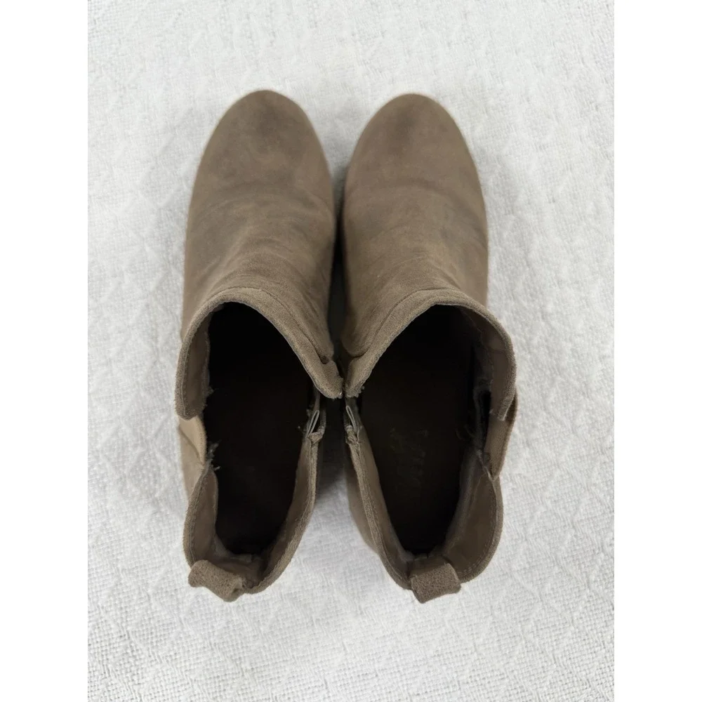 Girls MIA Brown Suede Ankle Dress Boots Size 5 Booties Low Heel Zip Up